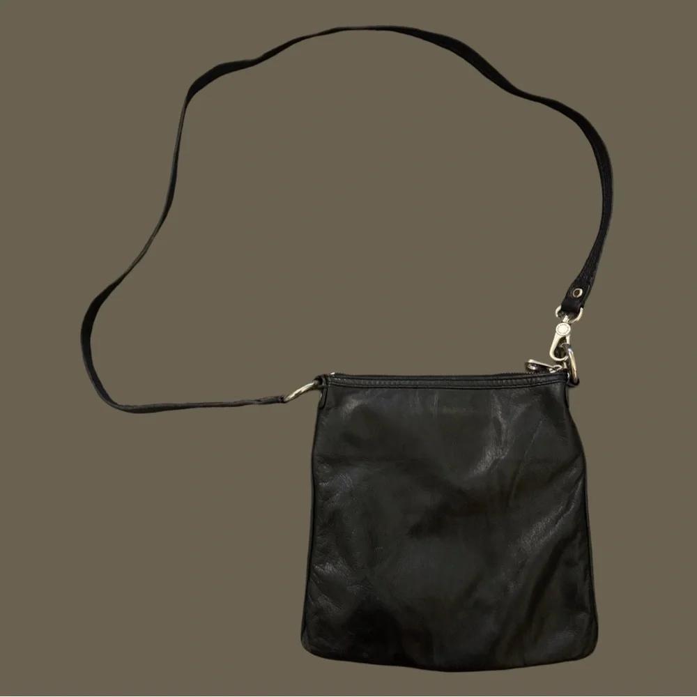MARC JACOBS Vintage Turn Key Leather Crossbody Bag